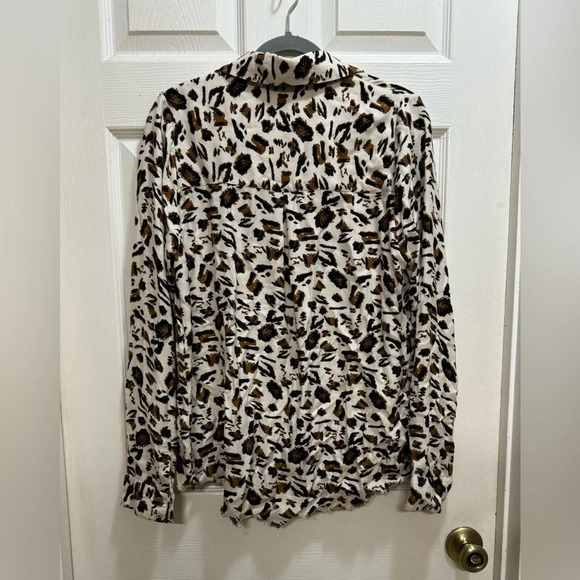 Show Me Your Mumu Marcella Shirt Cheetah Button Up Shirt Boho Chic Size XS - Picture 2 of 9